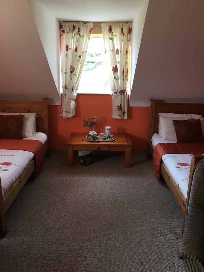 Heeneys Lodge B&B Donegal Town Exterior photo