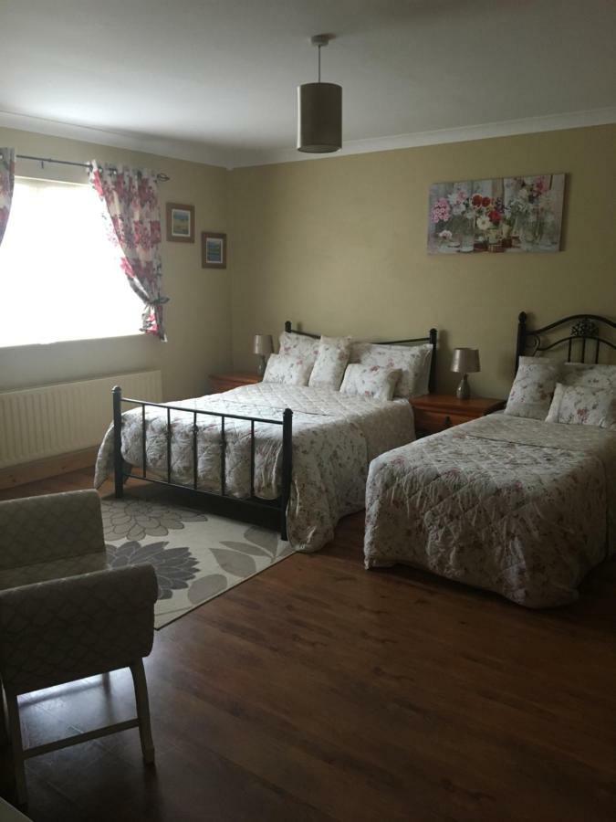 Heeneys Lodge B&B Donegal Town Exterior photo